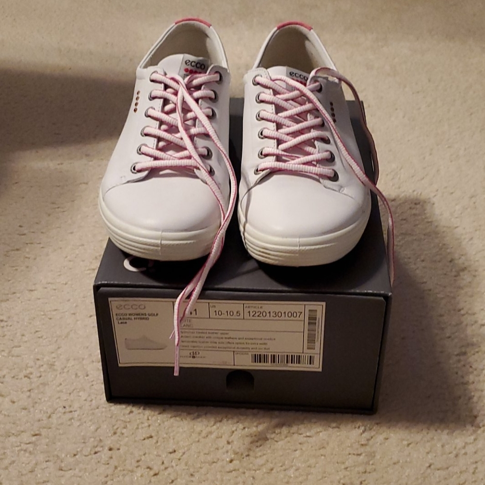 Ecco hybrid golf shoes